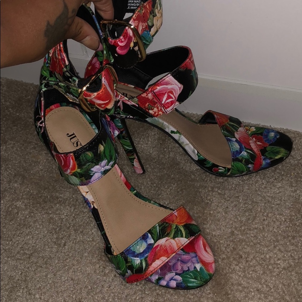 Flowered heels